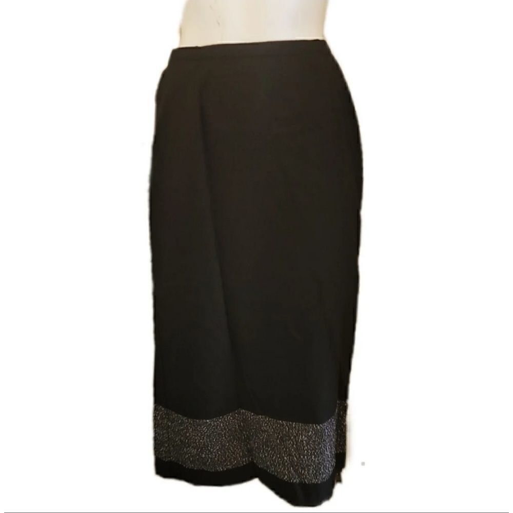 Norton petite McNaughton size 8 wool black pepper skirt